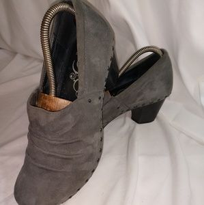 Dansko Gray Suede Studded Nori Clogs Heels 11.5
